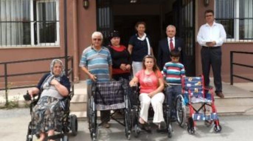 Mavi Kapaklar Engellilere Umut Oldu