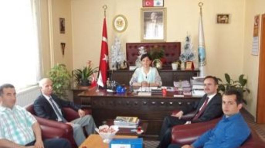 İller Bankası&rsquo;ndan Saltukova&rsquo;ya Ziyaret