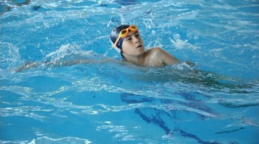 Y&uuml;zme Kurslarına Yoğun İlgi