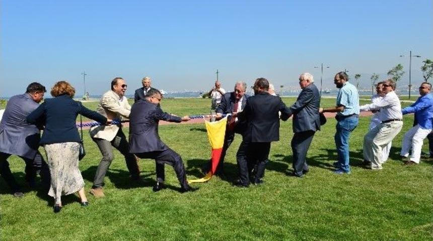 İzmir'de Halatlar "kabotaj" İ&ccedil;in &Ccedil;ekildi