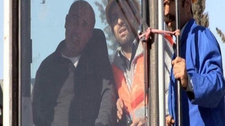 H&uuml;k&uuml;ml&uuml;ler İş Makinesi Kursunu Tamamladı