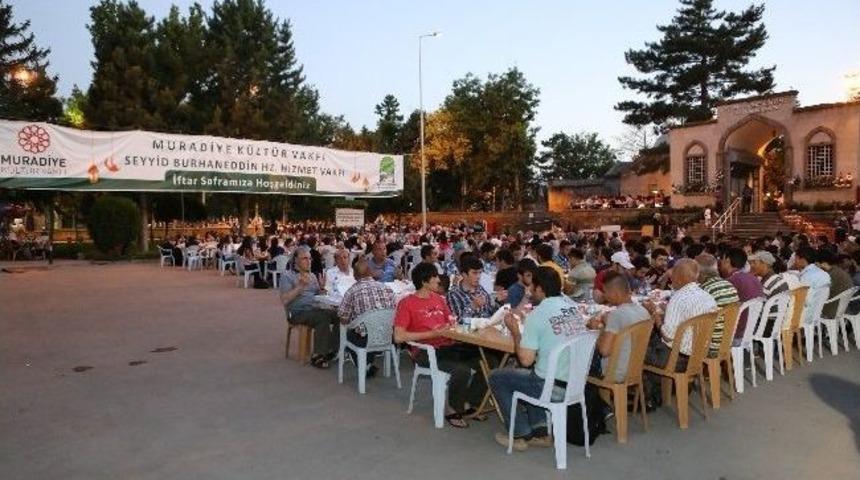 Halkla Birlikte, Halkın İ&ccedil;inde