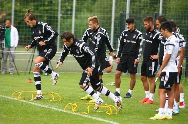 Beşiktaş Yeni Sezon Hazırlıklarını S&uuml;rd&uuml;rd&uuml; 1