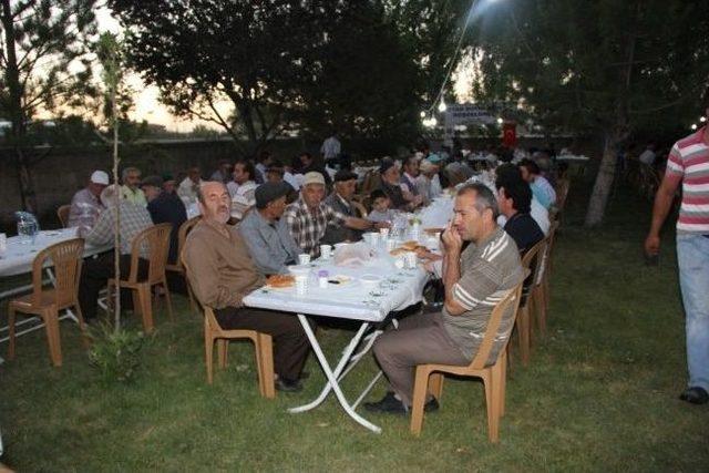 Yahyalı Belediyesi nden İftar 1