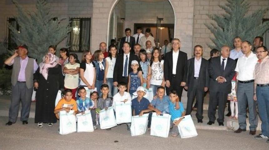 Sosyal Tesisin Kapıları İlk Olarak Yetimlere A&ccedil;ıldı