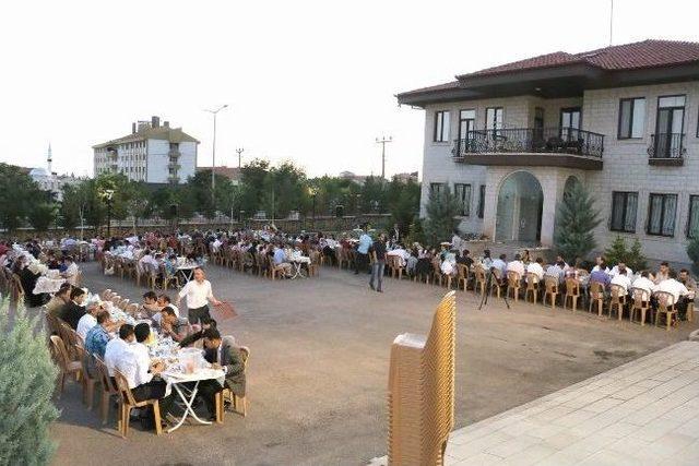 Sosyal Tesisin Kapıları İlk Olarak Yetimlere Açıldı