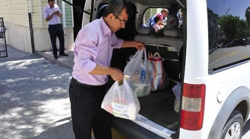 Belediye&rsquo;nin Hayır &Ccedil;arşısı&rsquo;na Yoğun İlgi