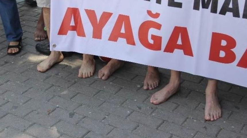 "&ccedil;ıplak Ayaklı" Emekli Eylemi