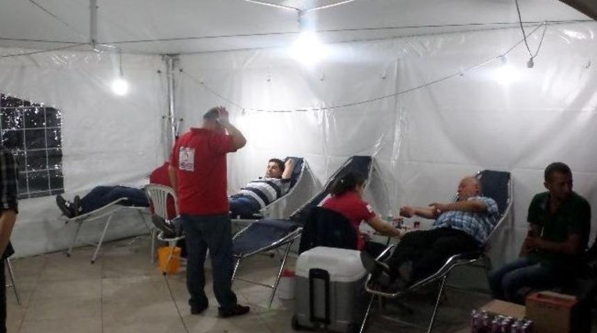 Kızılay Ramazan Boyunca Kan Almaya Devam Edecek