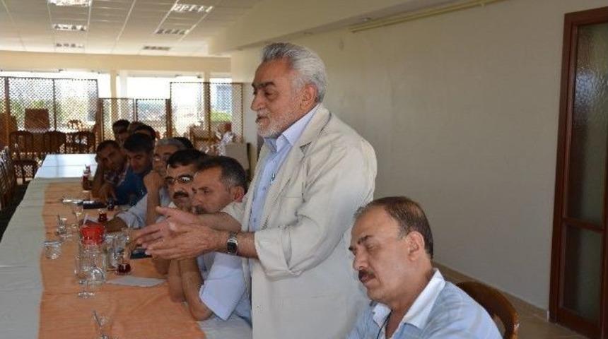 Başkan G&uuml;rkan, Muhtarlarla Bir Araya Geldi