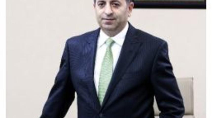Yedaş Sahaya &Ccedil;ıkıyor