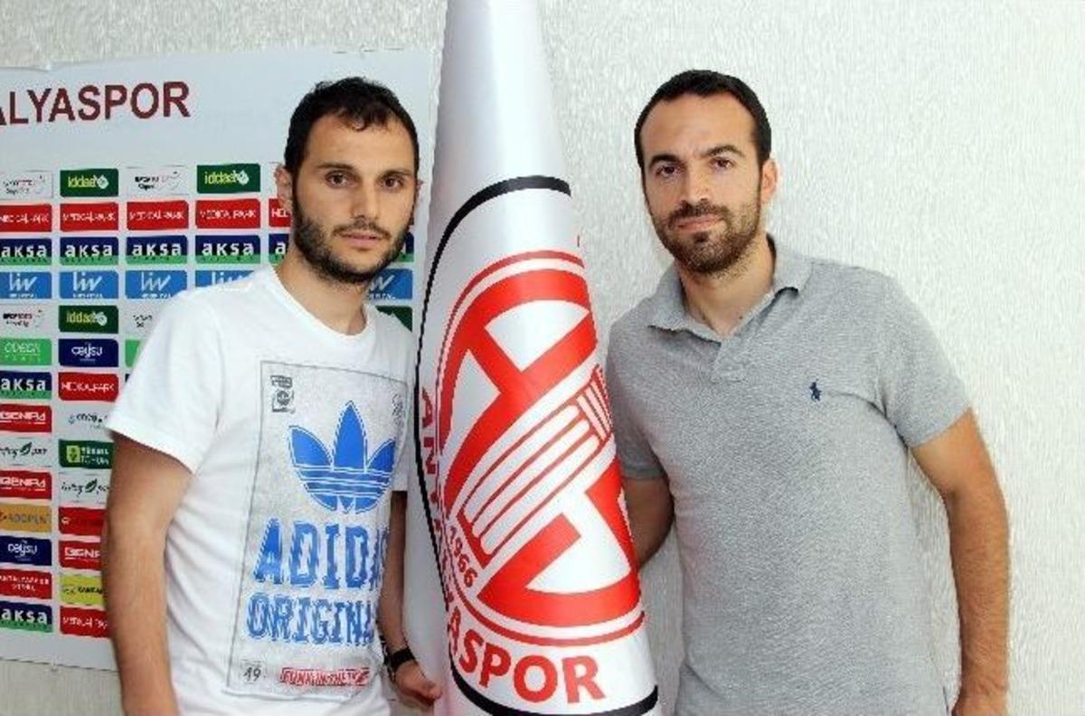 Antalyaspor'dan Orta Sahaya İki Yeni İmza