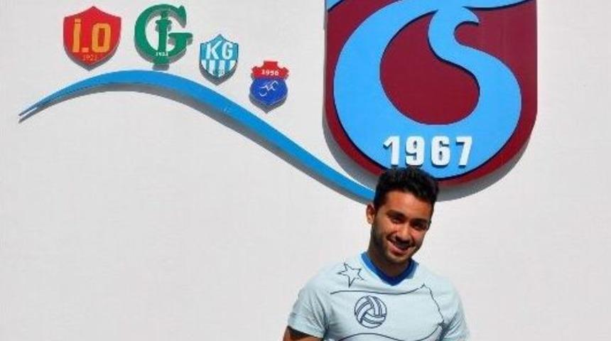 Trabzonspor, Ferhat Yazgan İle 3 Yıllık S&ouml;zleşme İmzaladı