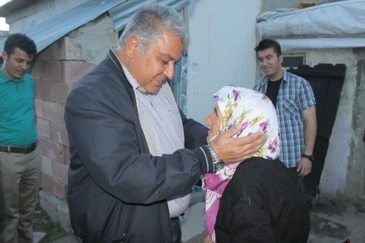 Vali Tekinarslan, 80 Yaşındaki Fatma Nene&rsquo;nin Misafiri Oldu