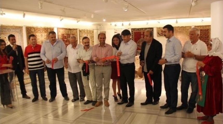 Uşak Halıları İstanbul&rsquo;da Sergileniyor