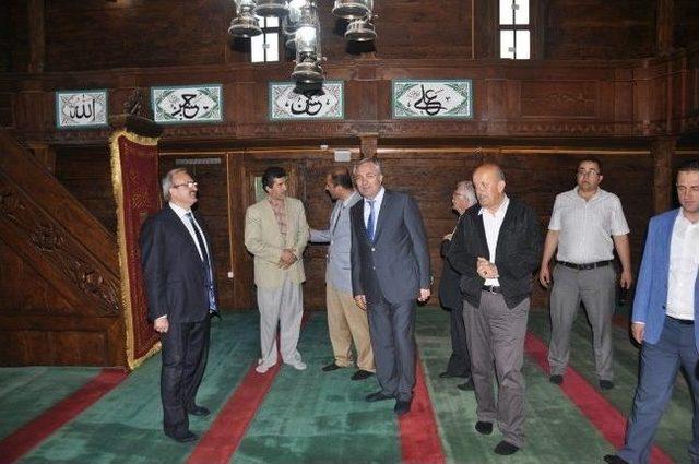 Civisiz Cami İbadete A&ccedil;ıldı 1