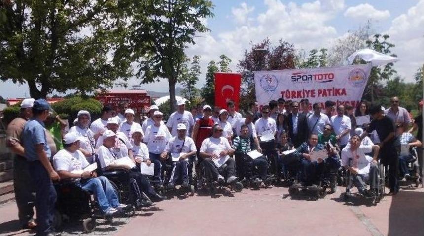 Mustafakemalpaşa Ankara'dan Madalya İle D&ouml;nd&uuml;