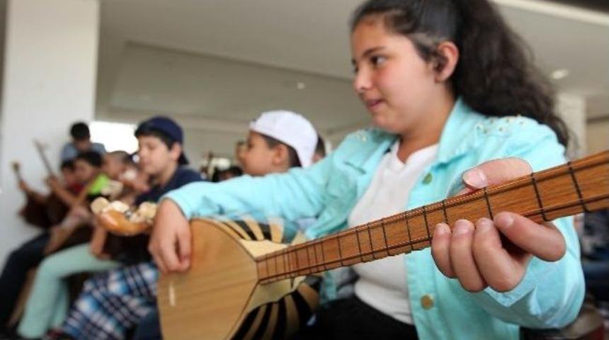 Yenimek Yaz Okulları&rsquo;nda Eğitimler Başladı