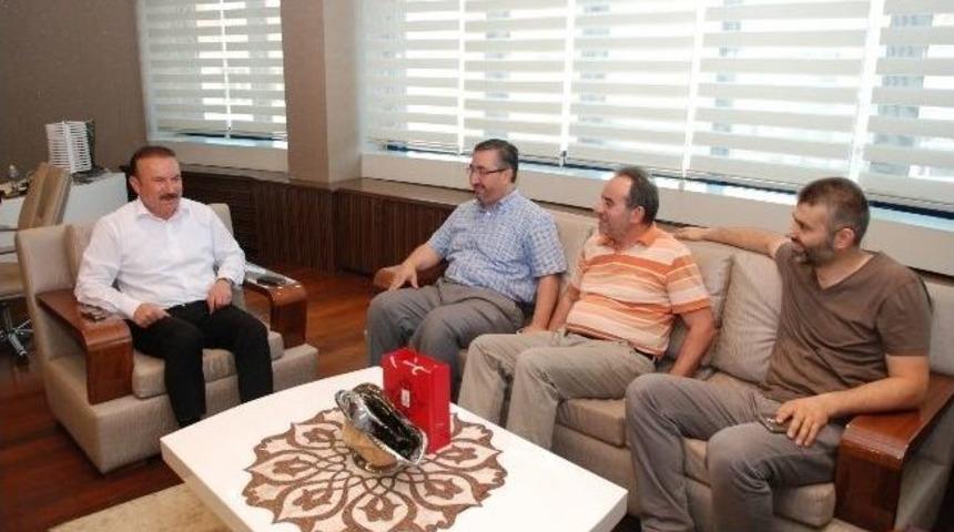 Yazıcıoğlu Parkı İ&ccedil;in Başkan Doğan&rsquo;a Teşekk&uuml;r Ettiler