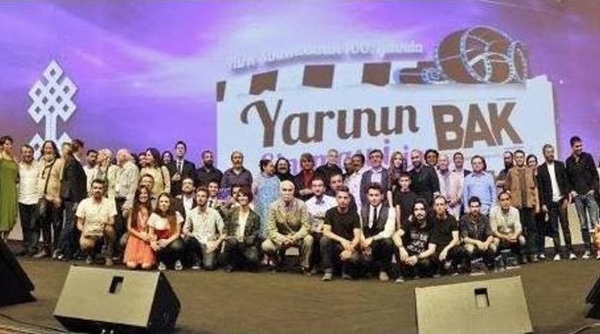 Dp&uuml;'l&uuml; &Ouml;ğrencilere &Ouml;d&uuml;l