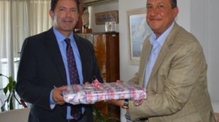 T&uuml;rk-yunan Dostluğunda Dikili Farkı