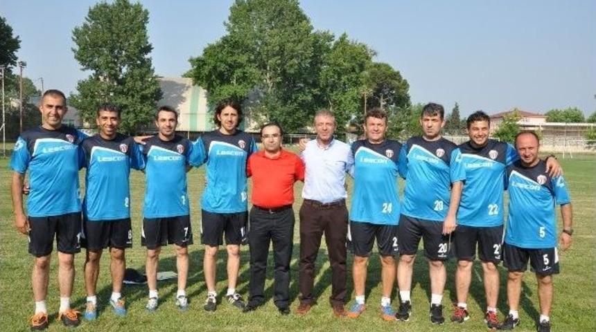 İneg&ouml;lspor, Yaz Spor Okulu Kapılarını A&ccedil;tı