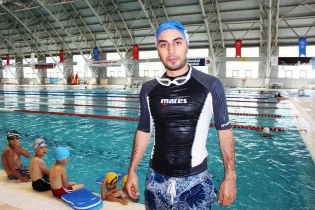 Vanlı &Ccedil;ocuklardan Y&uuml;zme Eğitime B&uuml;y&uuml;k İlgi