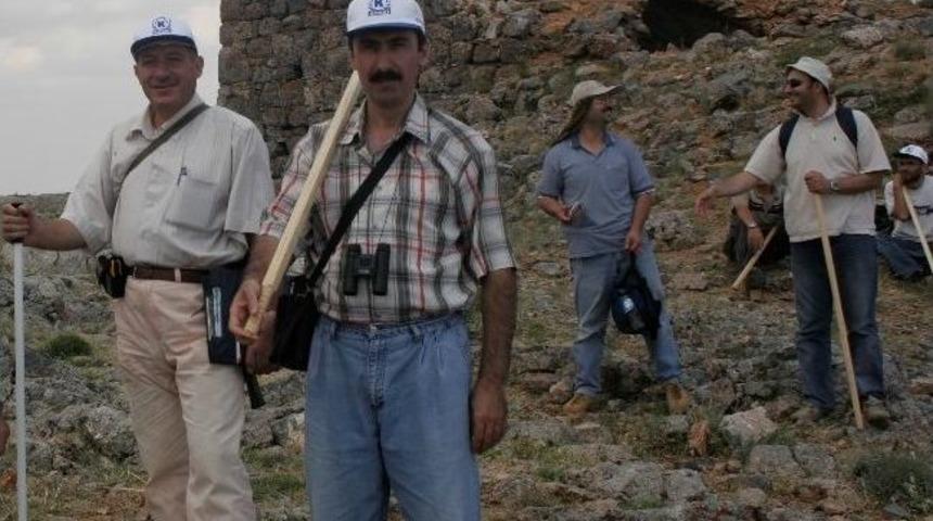 Loras Dağı Ve Eteklerinde Doğal Hayat Canlanıyor