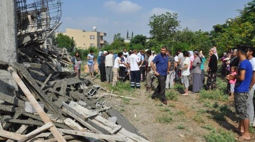 Tarsus'ta İnşaat &Ccedil;&ouml;kt&uuml;: 3 Yaralı