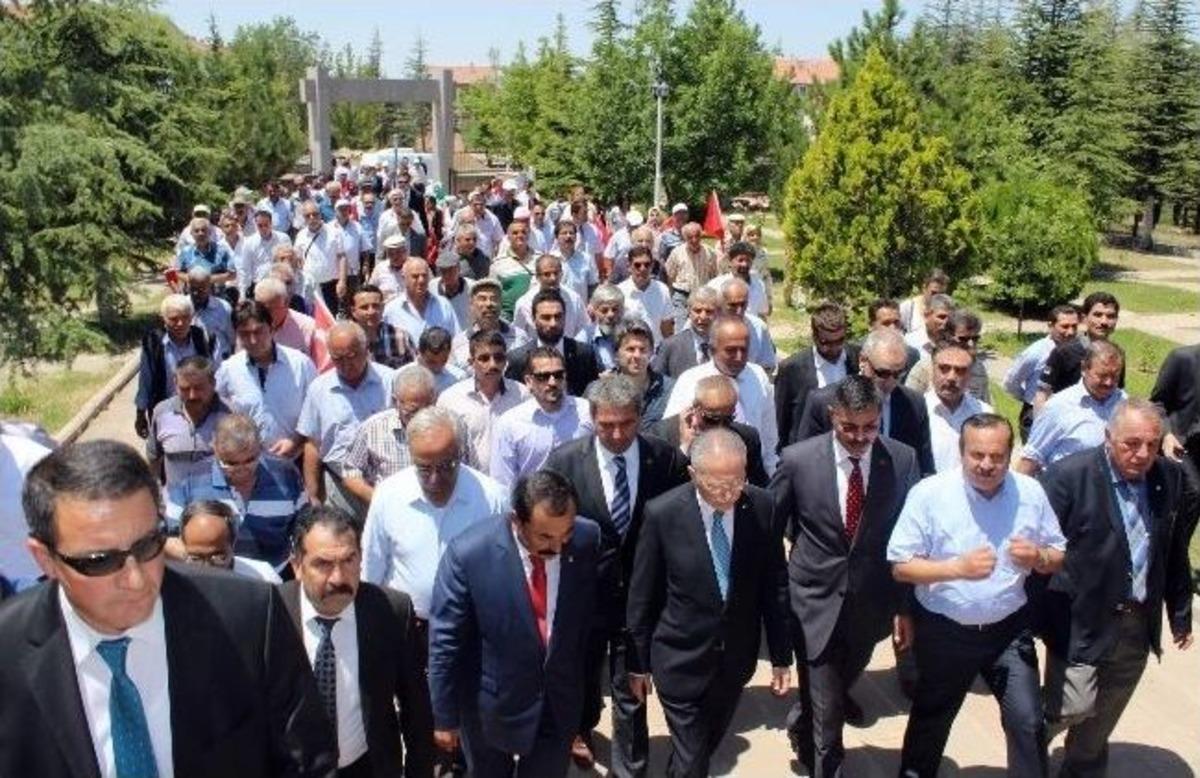 Ekmeleddin İhsanoğlu Kırşehir'de