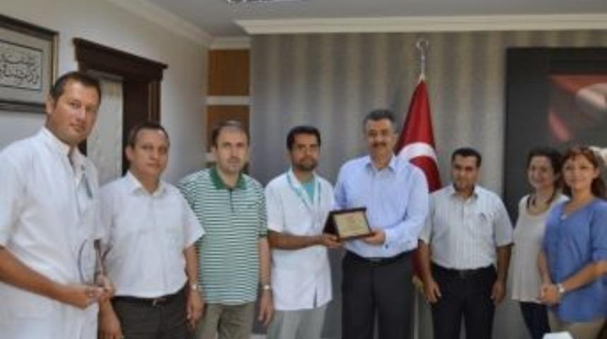 Konya Numune Hastanesi Eczacıları T&uuml;rkiye 3.s&uuml; Oldu