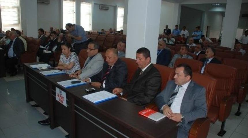 Ereğli Belediyesi Meclisinde İşten &Ccedil;ıkartma Tartışması