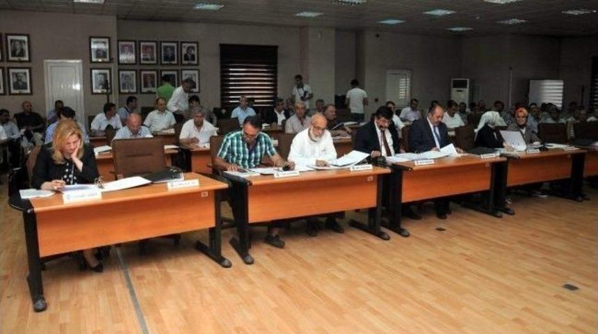 Afyonkarahisar Belediyesi 8 Aracını Hibe Edecek