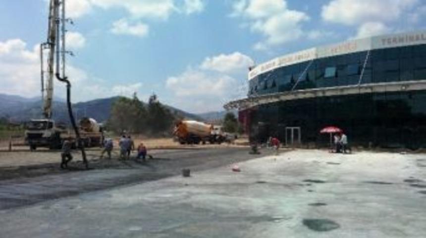 Terminal Ve Sosyal Tesisin &Ccedil;evre D&uuml;zenlemesi Bitiyor