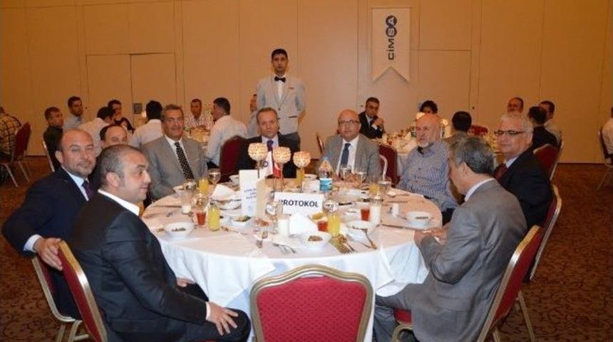 &Ccedil;imsa &Ccedil;imento &Ccedil;alışanları İftarda Buluştu