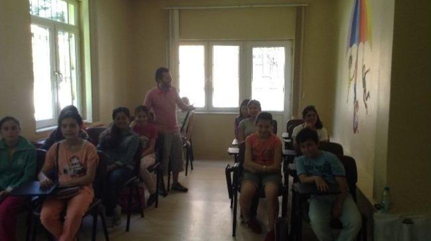 D&uuml;zce Belediyesi K&uuml;lt&uuml;r Kurslarına İlgi B&uuml;y&uuml;k