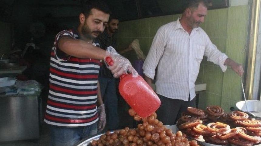 Suriyeli M&uuml;ltecilerin Ekmek M&uuml;cadelesi