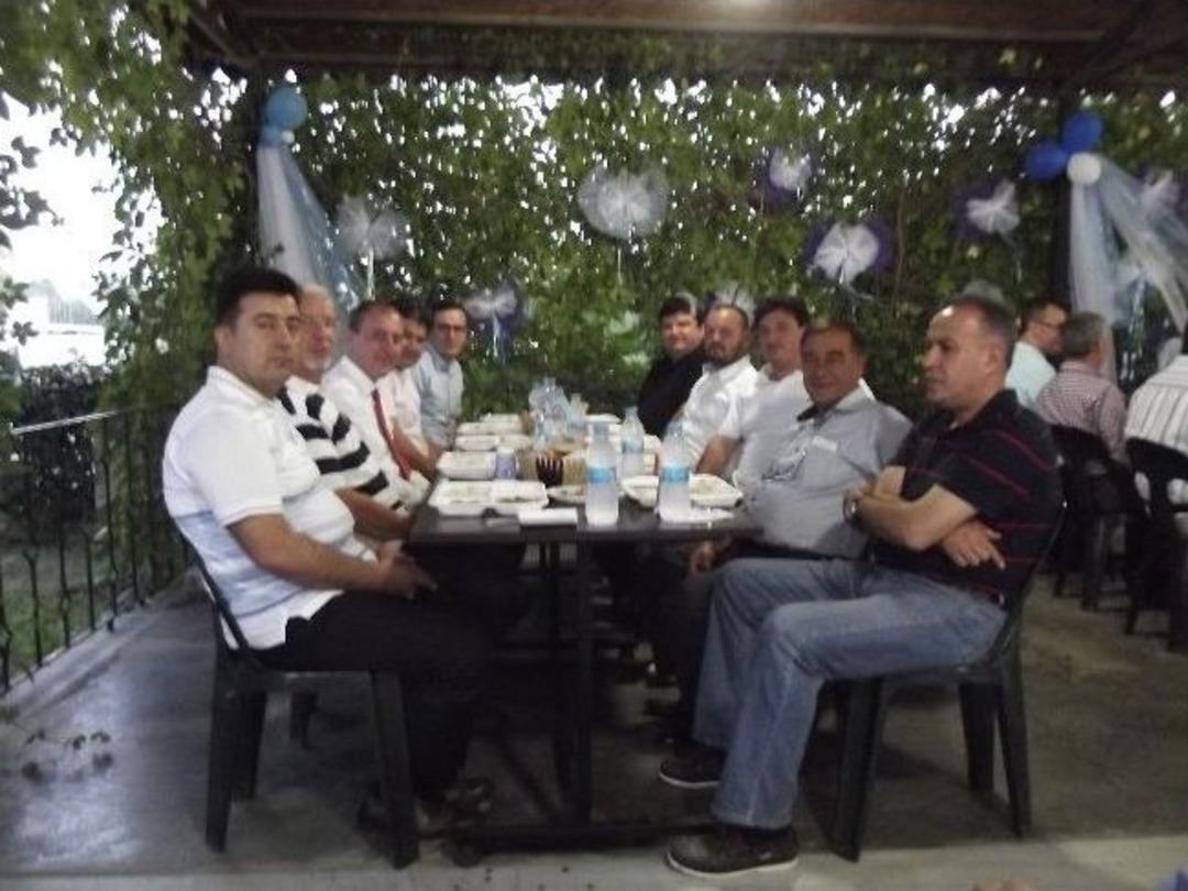 İftar &Ccedil;adırına Yoğun İlgi