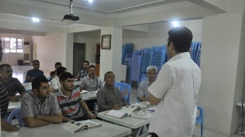 T&uuml;rklerin Arap&ccedil;a &Ouml;ğrenmede Karşılaştıkları Zorluklar