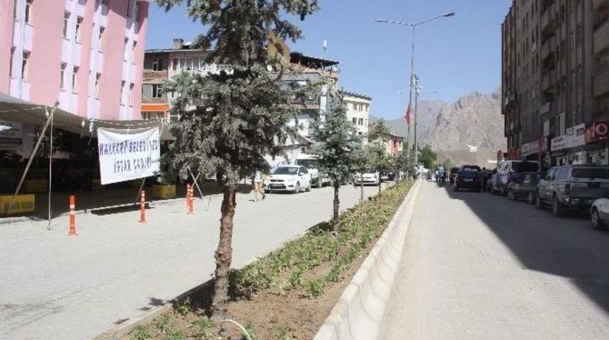 Hakkari&rsquo;nin Gece Ve G&uuml;nd&uuml;z Hali Şaşırtıyor