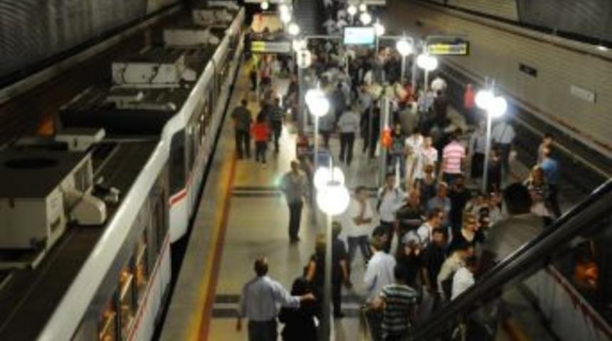 İzmir'de Metro Ulaşımına Kpss D&uuml;zenlemesi
