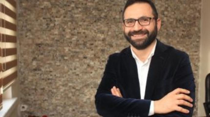 Daşdemir: "chp Sosyal Demokrat Mı, Liberal Mi? Karar Vermeli"