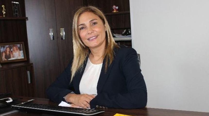 Dışardan B&uuml;y&uuml;yen Sekt&ouml;r: A&ccedil;ıkhava Reklamcılık