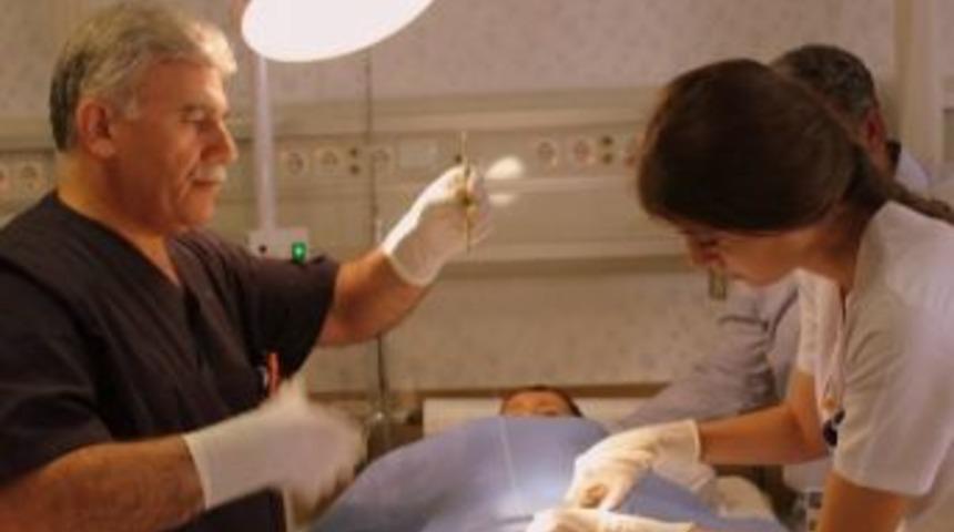 Lokman Hekim&rsquo;de S&uuml;nnet Ş&ouml;leni