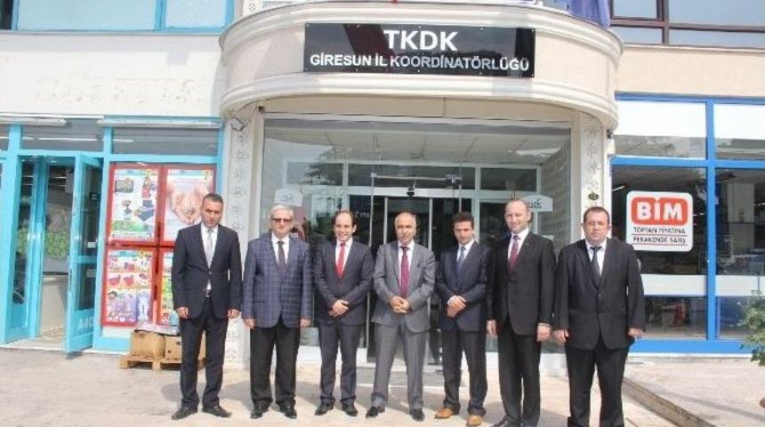 Vali&rsquo;den Kurumlara İnceleme