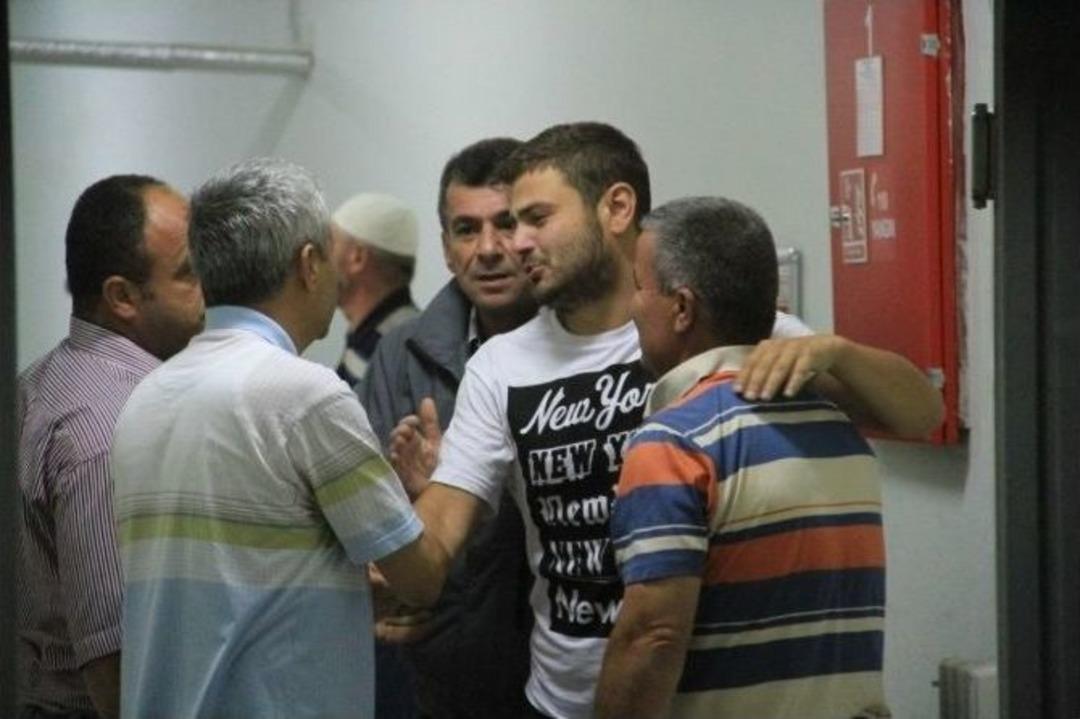 Sosyal Medyada "kendini &Ccedil;ok Mutlu Hissetti" Akşam Kazada &Ouml;ld&uuml;