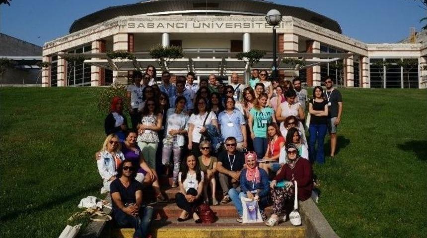 Lise &Ouml;ğretmenleri Mor Sertifikalarını Aldı