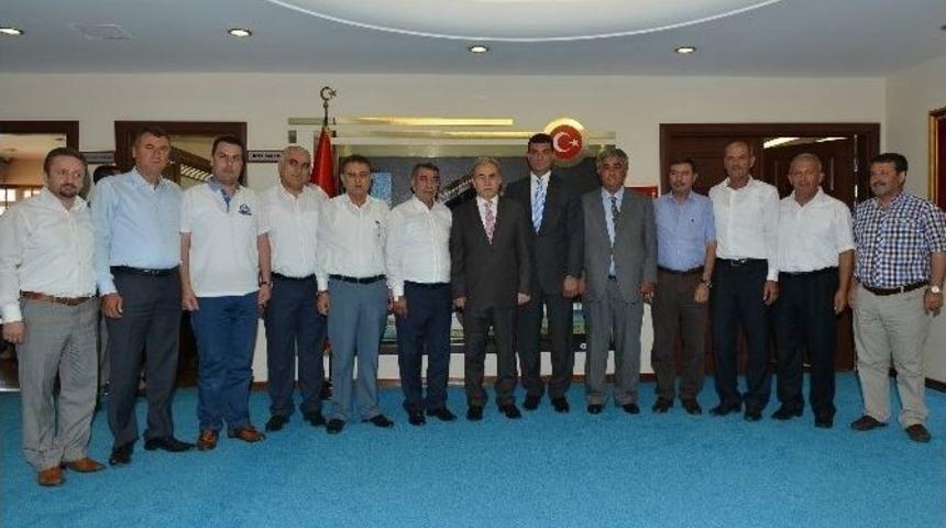 Ceyhanlı Oda Başkanları Vali B&uuml;y&uuml;k&rsquo;&uuml; Ziyaret Etti