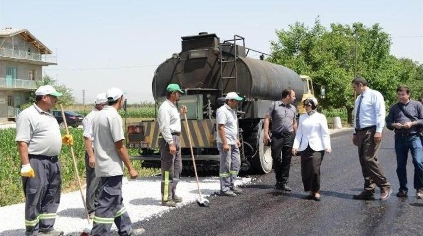 Meram Belediyesi Asfalt &Ccedil;alışmalarını S&uuml;rd&uuml;r&uuml;yor