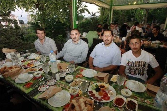 Başkan K&ouml;şker Meclisi İftarda Ağırladı 1